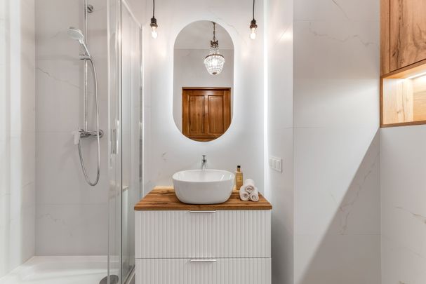 3 pokojowe mieszkanie blisko metra Siedmiogrodzka - Photo 1