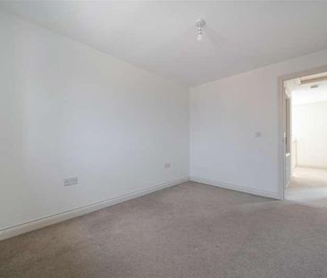 St Andrews Court, South Newton, SP2 - Photo 5