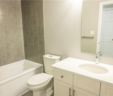 For Lease - 142 Oat Lane, Kitchener, Ontario - Photo 3