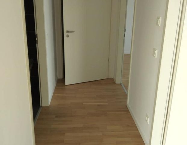 3 Nettokaltmieten frei bei Anmietung, Penthousewohnung mit 180 m² Dachterrasse in Moers zu vermieten - Photo 1