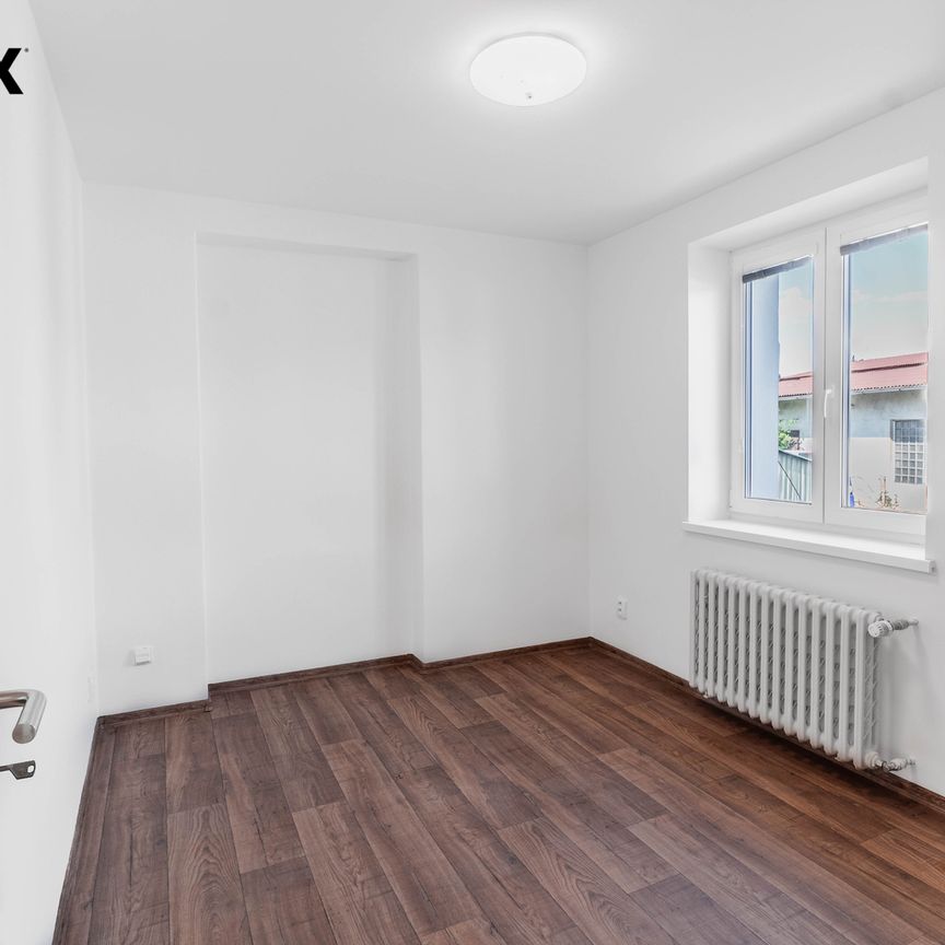 Pronájem bytu 2+1 v osobním vlastnictví 50 m², Jesenice - Photo 1