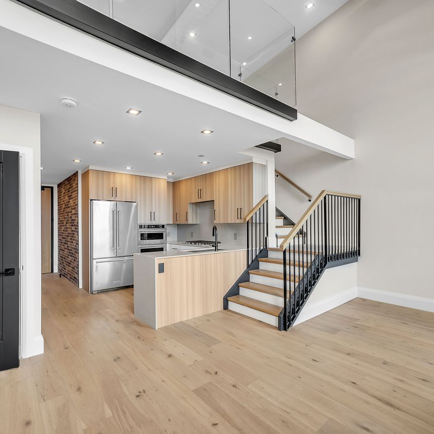 For Lease - 38 Front Street Unit# Unit # 6, Quinte West, Ontario - Photo 1