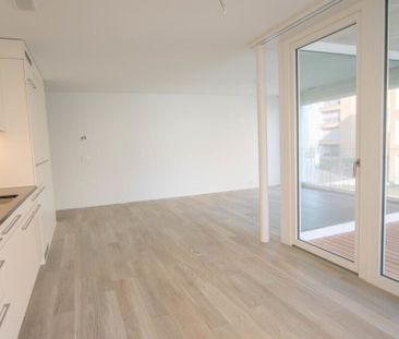 Luminous 3.5-room apartment with view of the Biel Schüssinsel - Foto 2