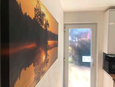 Malthouse Road Room 2 - Top Floor Back - Photo 3