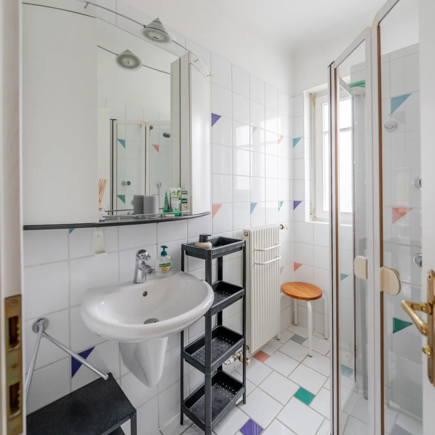 Großes Haus in Ruhelage mit Garten, Balkonen und Garage in Graz Ragnitz - Foto 1