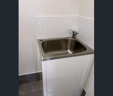 CHERMSIDE 2 BEDROOM UNIT - Photo 6