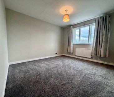 3 bedroom link detached house to rent - Photo 6