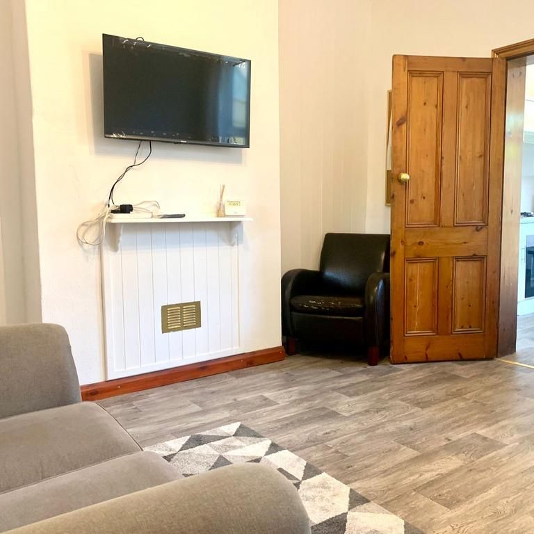 3 bedroom terraced house to rent - Photo 1