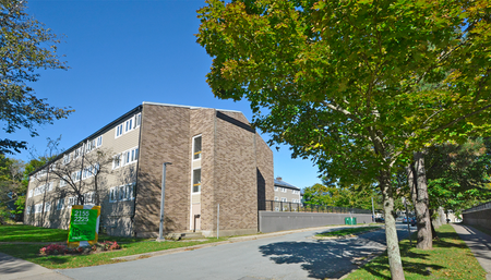 Quinpool Court - Photo 2
