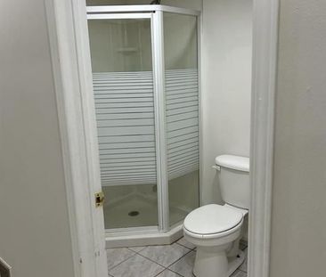 For Lease - 3755 Althorpe- Basement Circle, Mississauga, Ontario - Photo 6