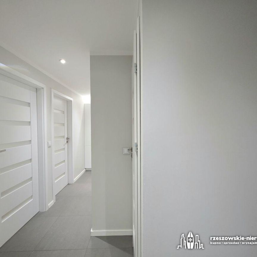 Wynajem / kawalerka 36m2 /dostepna od zaraz ! - Photo 1