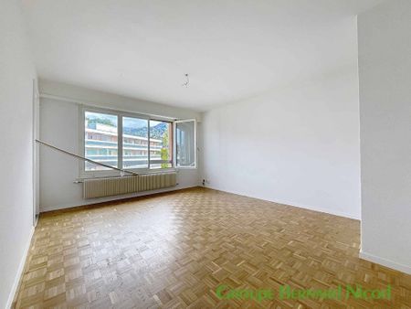 Studio rénové au 8ème étage - Pierrier 5 visite groupée le 13.11.2025 à 9h00 - Photo 2