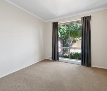 Convenient Living in Jerrabomberra - Photo 4
