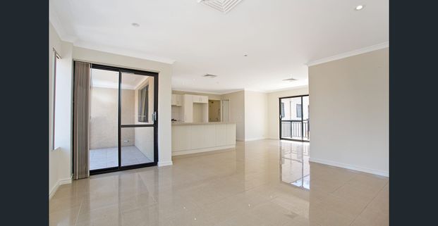 CENTRALLY LOCATED QUALITY APARTMENT - Photo 1