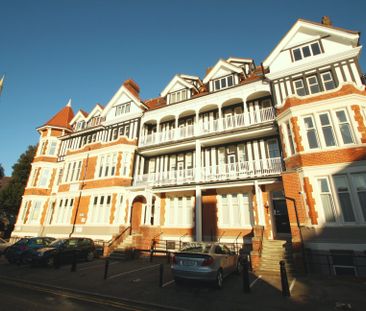 1 bed flat to rent in Hinton Road, Bournemouth, BH1 - Photo 2