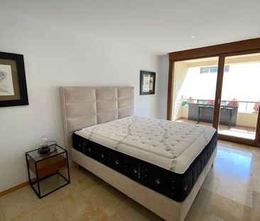 3 bedroom luxury Flat for rent in Marbella Del Este, Andalusia - Photo 3