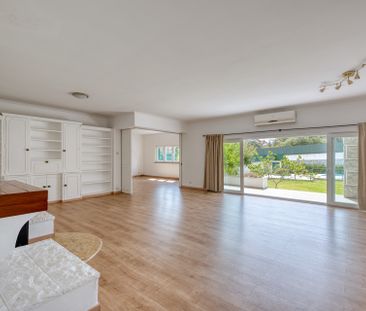 Sunny House with Pool in Alcoitão - Photo 2