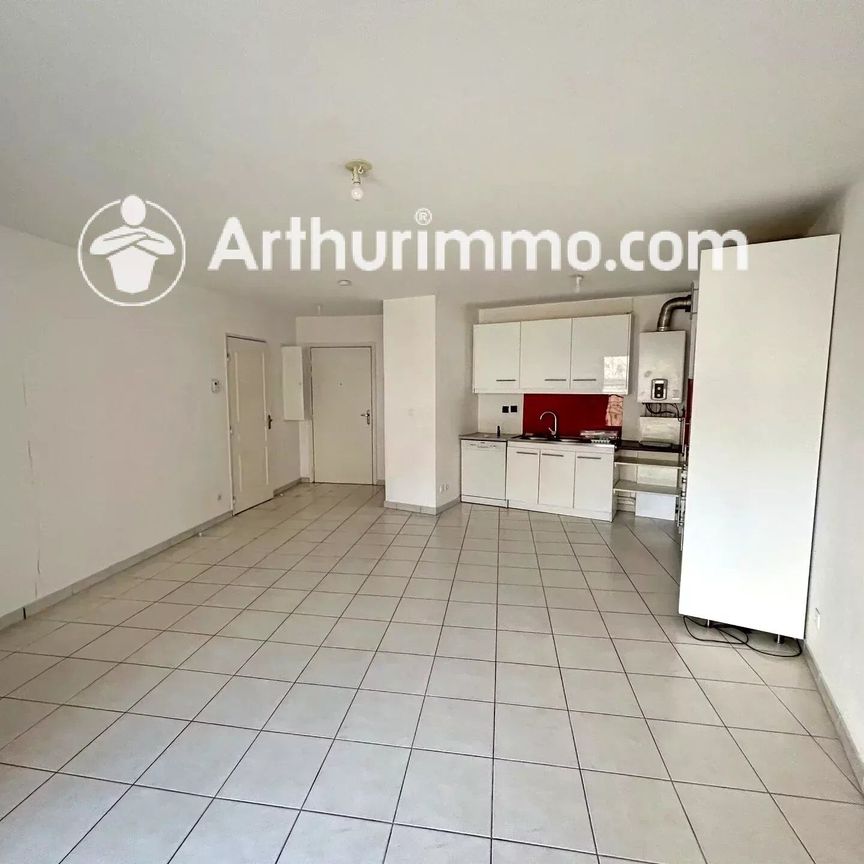 Location Appartement 3 pièces 63 m2 à Neuville-sur-Saône - Photo 1