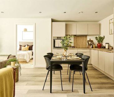 2 BED 1 BATH APARTMENT | AVAILABLE NOW | IN HIGH DEMAND | PARKING A... - Photo 3