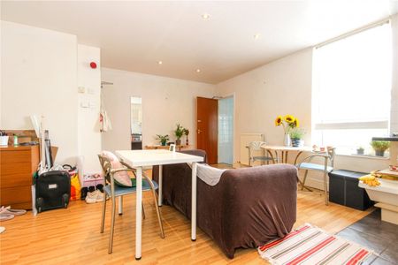 Gloucester Road, - Photo 3