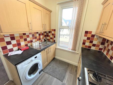 1 bedroom flat to rent - Photo 4