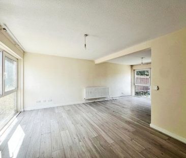 Redwood Lane, Lakenheath - Photo 4