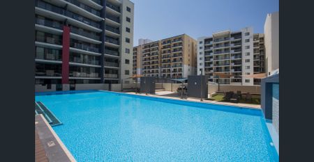 Spacious Three-Bedroom Apartment with Two Balconies and Quality Facilities - Photo 3