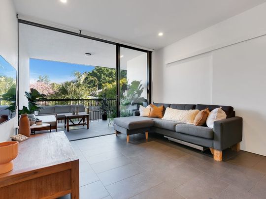 Under application - Photo 1