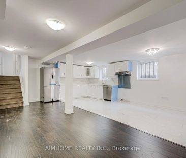 2575 Benedet Drive N #Lower - Photo 3