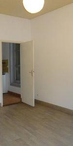 Location Appartement 1 pièce 21m² AVIGNON 84000 - Photo 3