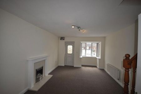 2 bedroom terraced house to rent - Photo 3