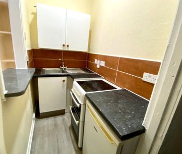 £700 PCM, Furnished One Bedroom Flat in Partridge Road, Roath, Card... - Photo 3