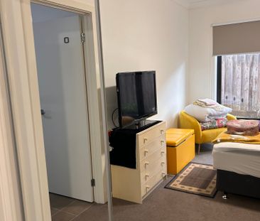 Clifton Springs - Photo 3