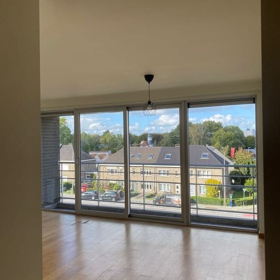 Appartement te huur - Photo 1