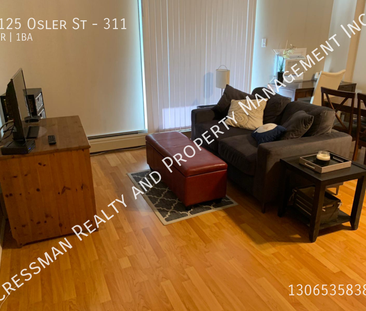 Furnished Studio Apartment Near Downtown - Photo 5