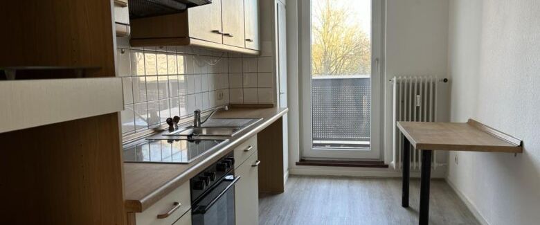 Renovierte 3-Zimmer-Wohnung mit Balkon in begehrter Lage! - Foto 1