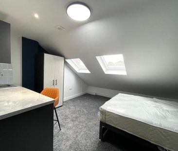 Studio to rent - Photo 5