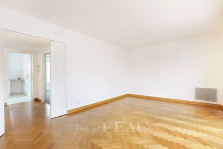 Location appartement, Paris 15ème (75015), 2 pièces, 49.05 m², ref 85592349 - Photo 4