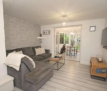 2 bedroom terraced house to rent - Photo 1