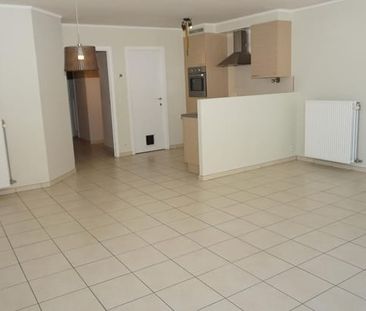Appartement te huur - Foto 2