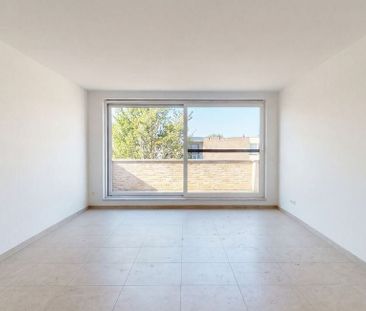 Appartement te huur in Maaseik voor € 950 met 2 slaapkamers - Photo 1