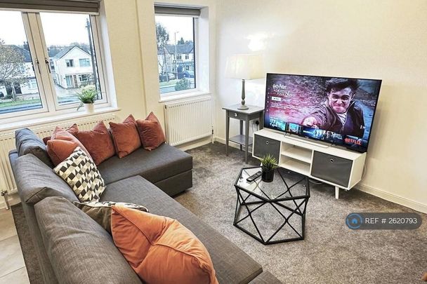 2 bedroom flat to rent - Photo 1