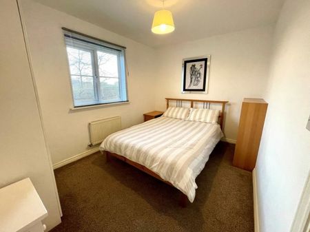 Thackhall Street, Coventry - - Photo 2