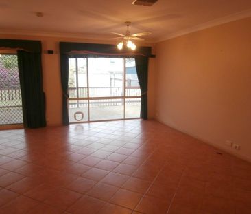 18a Scott Street, Osborne SA 5017 - House For Rent | Domain - Photo 1