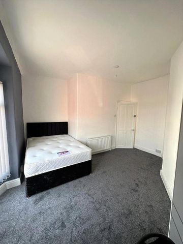 3 bedroom house to rent - Photo 3
