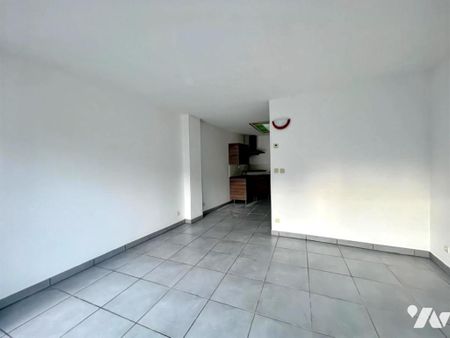 Location appartement à Raismes - Photo 2