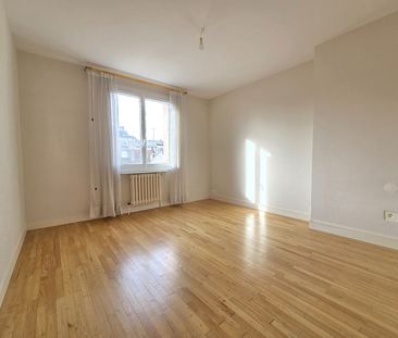 Location Appartement 4 pièces 79m² TOURS 37000 - Photo 3