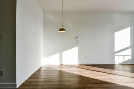 9675 Papineau — 2 Bedroom - unit 508 - Photo 4