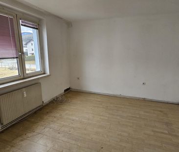 3 Zimmer Genossenschaftswohnung zur Selbstrenovierung oder saniert - Photo 2