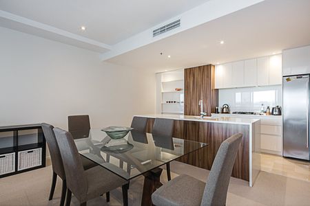 918/240 Bunda Street, City ACT 2601 - Apartment For Rent | Domain - Photo 3